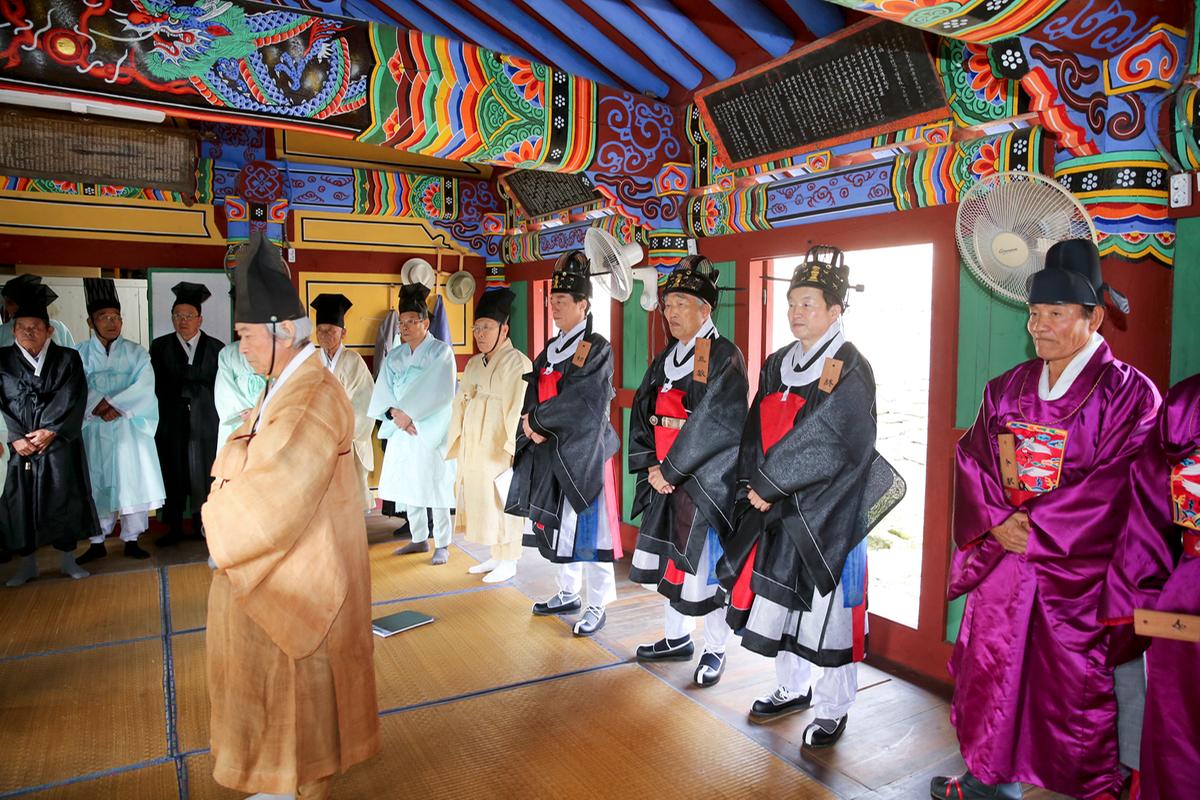 삼가향교 추향제 봉행