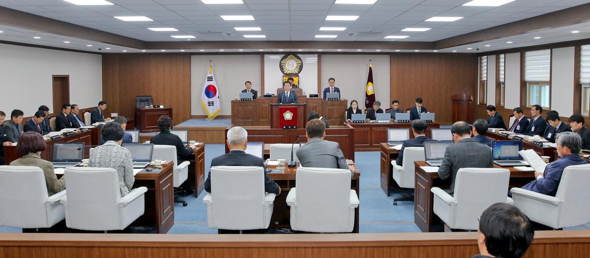제230회 합천군의회 정례회 제1차 본회의