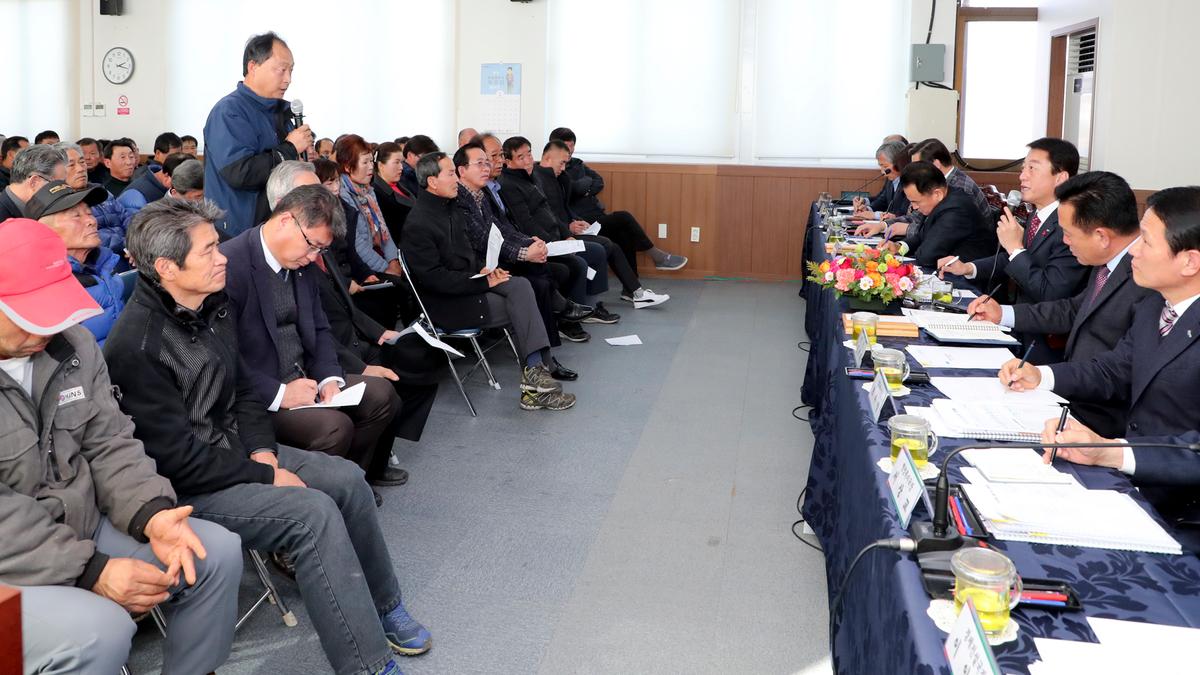 덕곡면 면정 보고 및 군민과의 대화의 시간