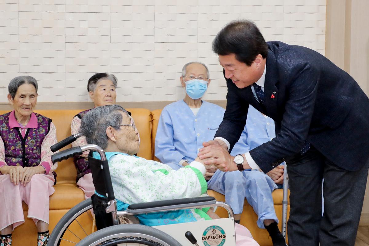 설 명절맞이 사회복지시설 방문