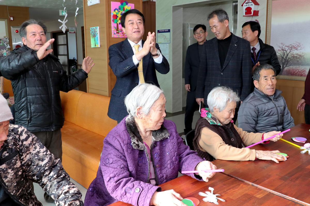 설 명절맞이 사회복지시설(청덕,적중,초계,율곡)방문