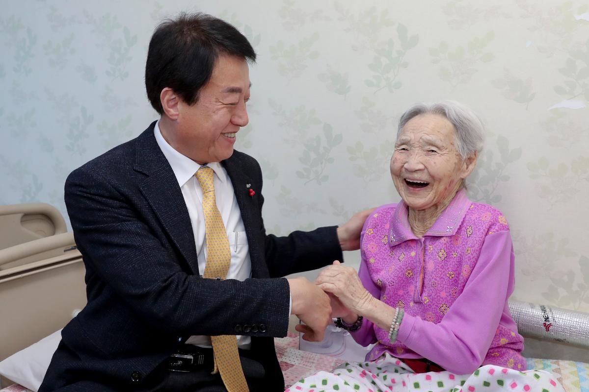 설 명절맞이 사회복지시설(청덕,적중,초계,율곡)방문