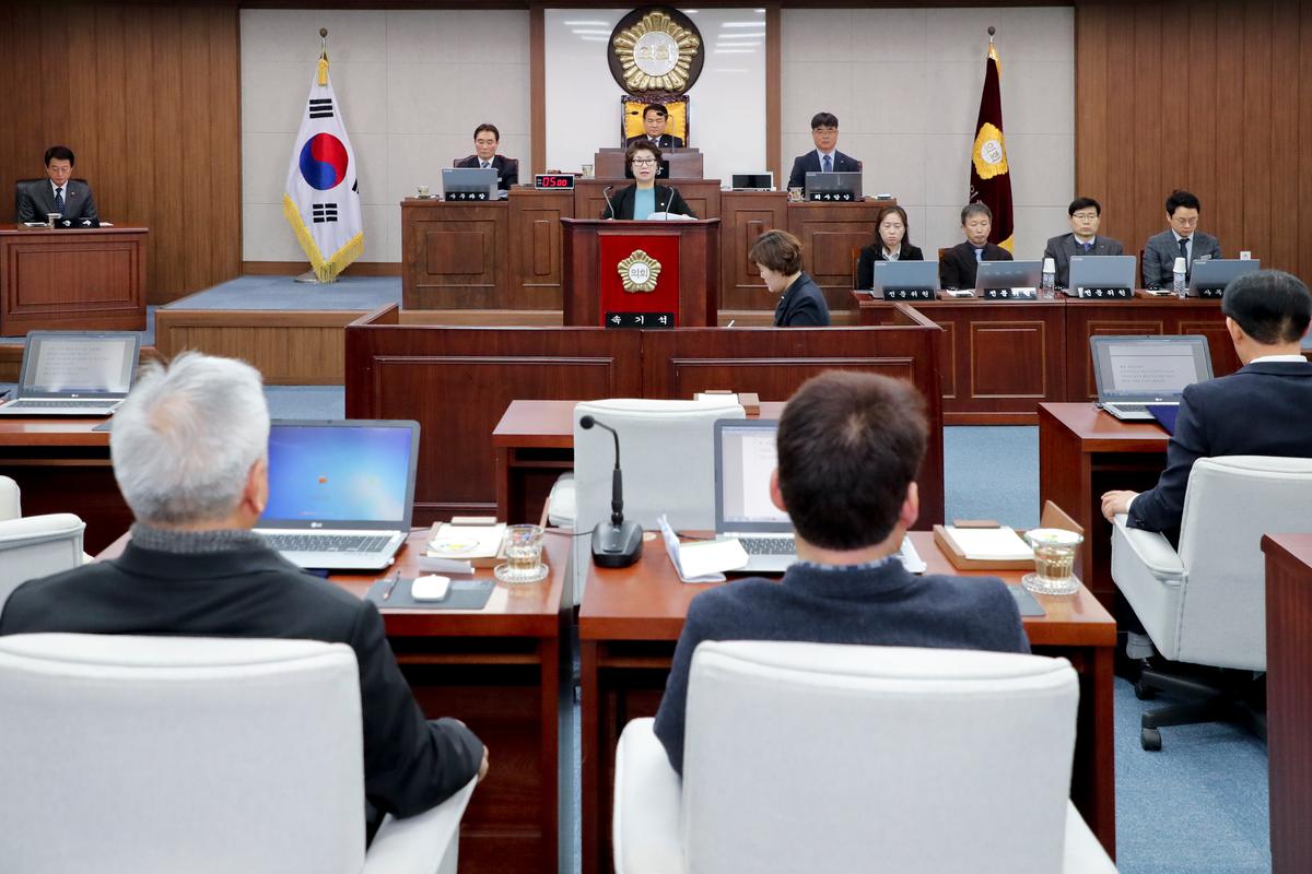 제231회 합천군의회 임시회 2차 본회의