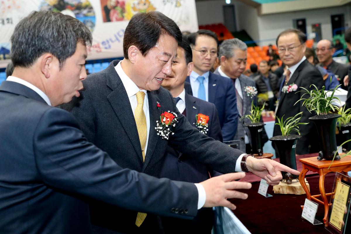 제1회 한국춘란 무명품 전국대회 개회식