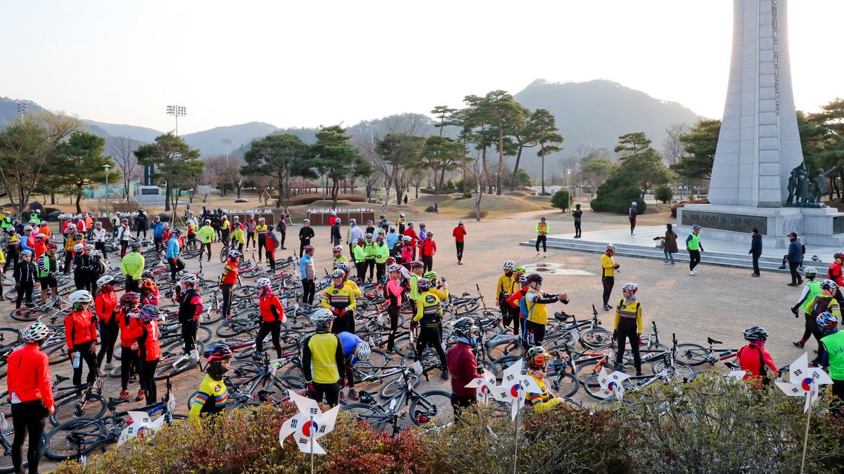 3·15의거 조국통일 기원 국토 자전거 종주 행사