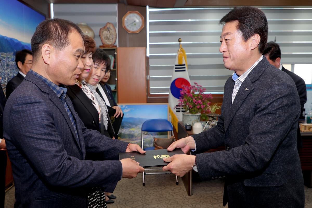 제3회 지방보조금심의회 위촉장 수여식