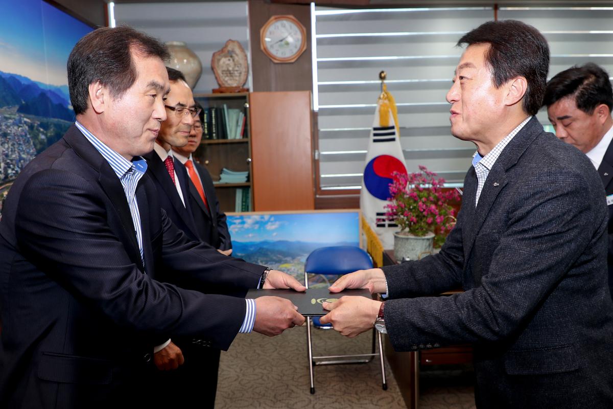 제3회 지방보조금심의회 위촉장 수여식