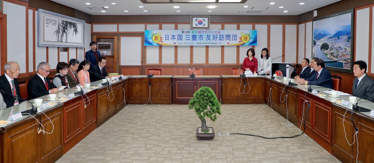 미토요시 우호방문단 군수님 간담회
