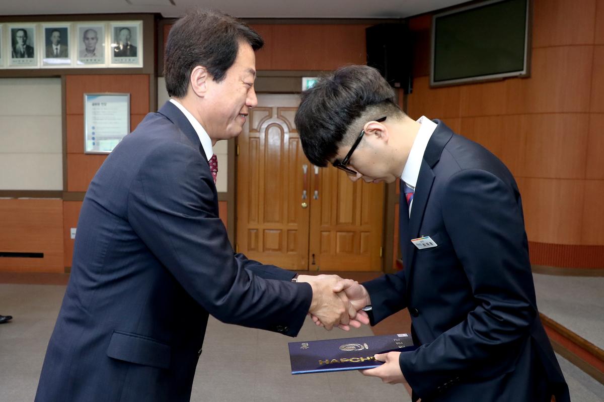 2019년 5월 직원 정례조회