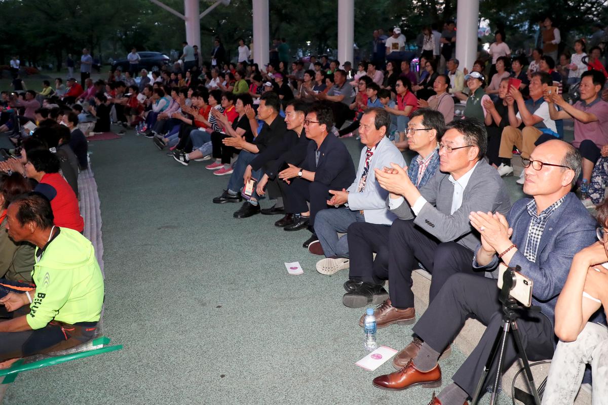 이웃돕기 성금 기탁