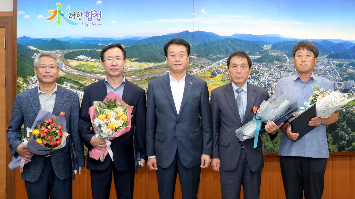 2019년 상반기 퇴직 공무원 정부 포상 전수식