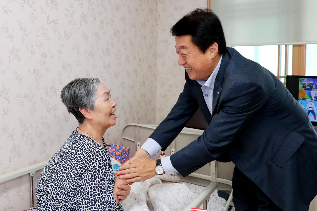 추석맞이 사회복지시설 위문 방문(에벤에,광명,원폭,애육원,노블하임)
