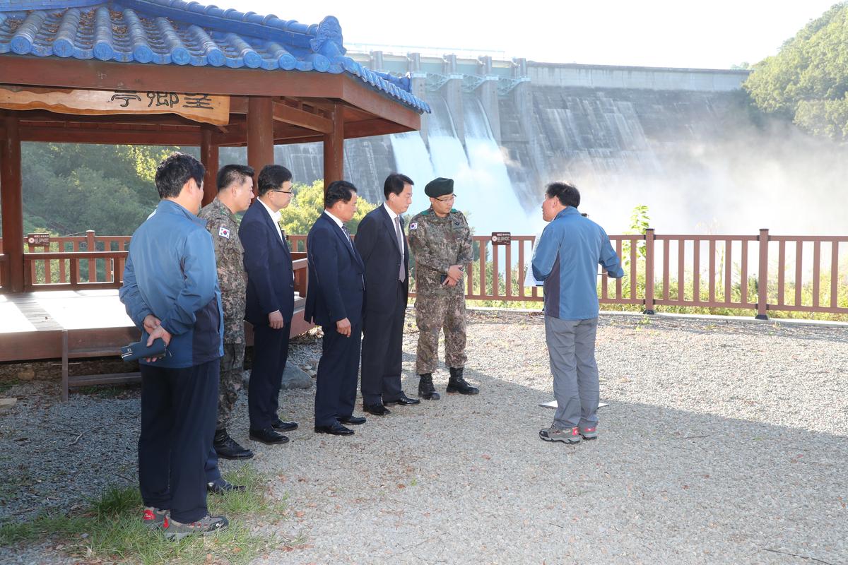 합천댐 수문개방