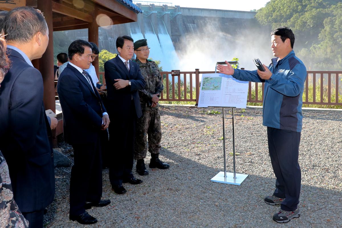 합천댐 수문개방