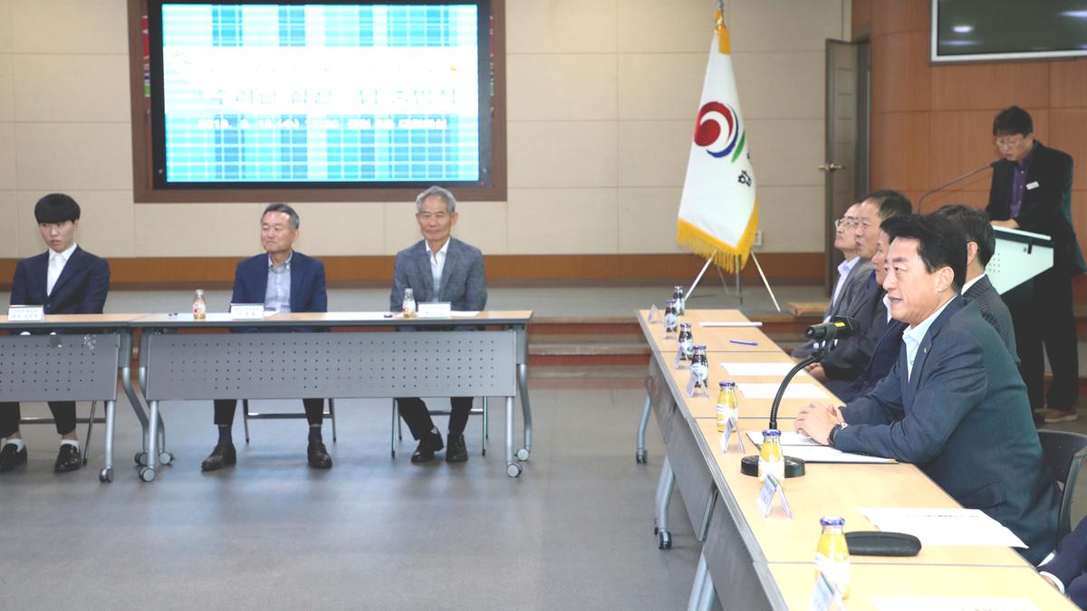 한국바둑리그 수려한 합천팀 선수단 방문
