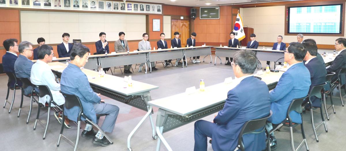 한국바둑리그 수려한 합천팀 선수단 방문