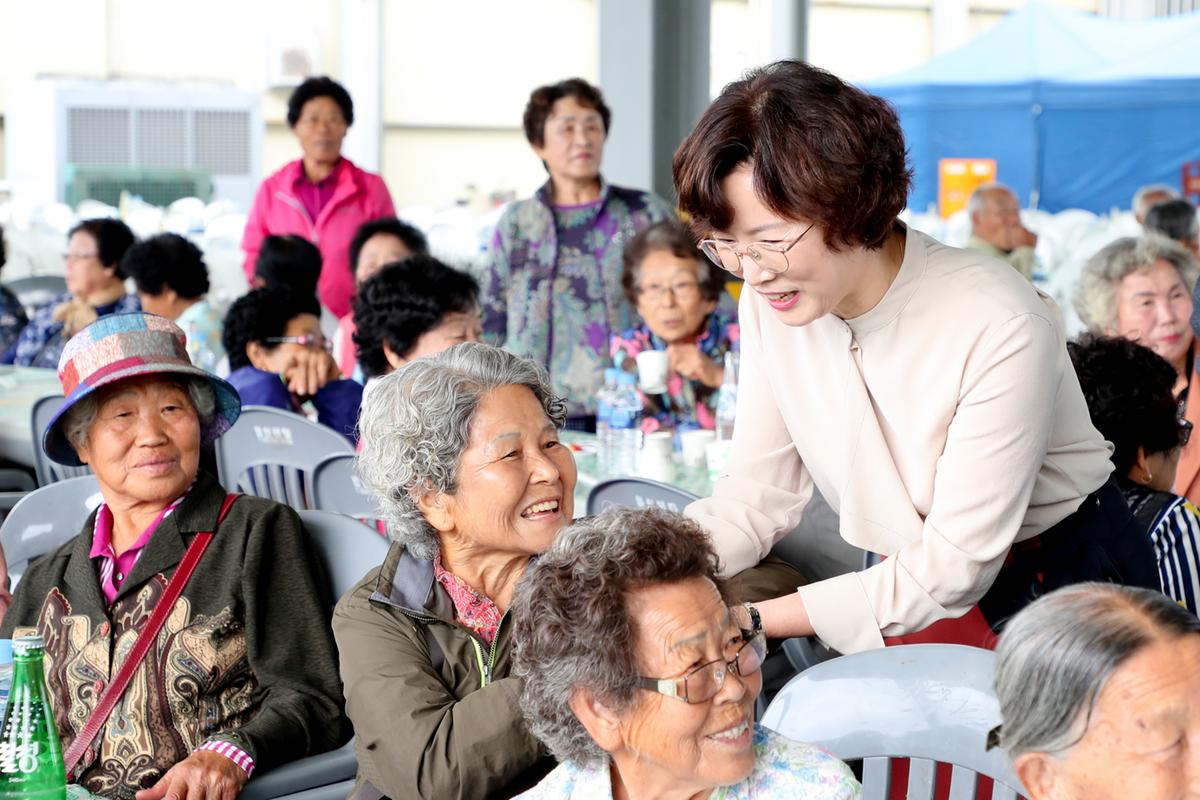 율곡면 노인의 날 기념식 및 경로위안잔치