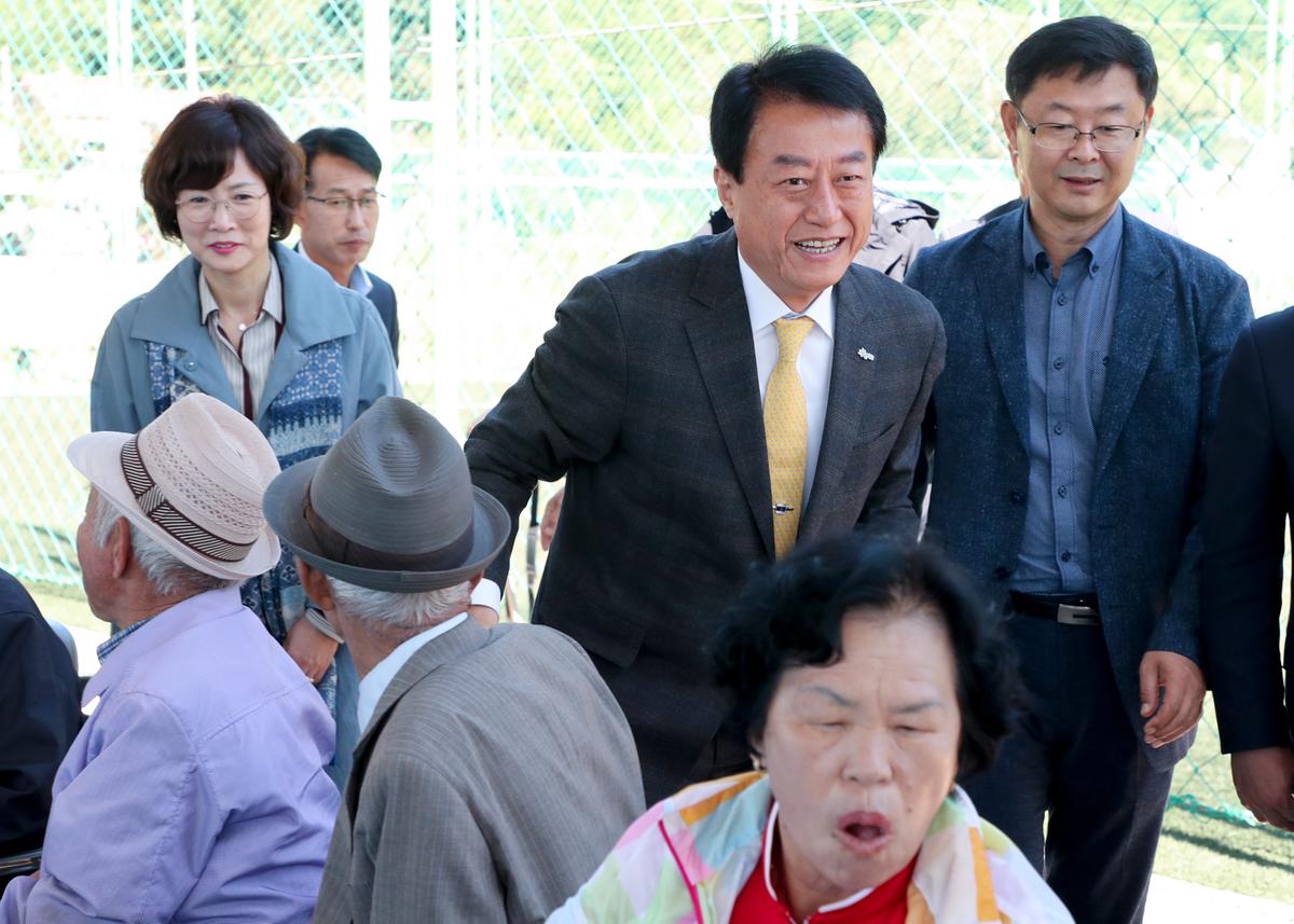 가회면 노인의 날 기념식 및 경로위안잔치