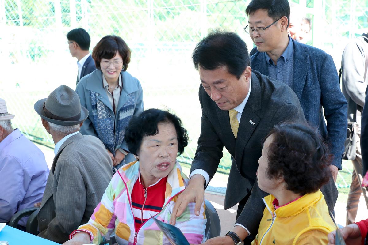 가회면 노인의 날 기념식 및 경로위안잔치
