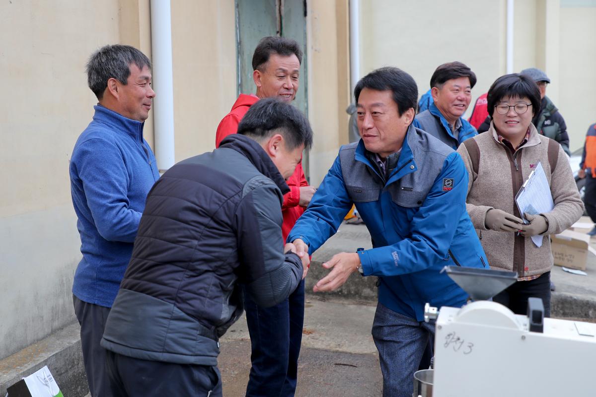 공공비축미 수매현장 방문