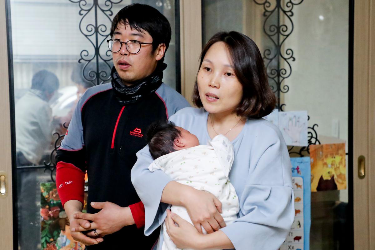 경자년 새해 적중면 첫 아기 울음소리가 울려 퍼지다