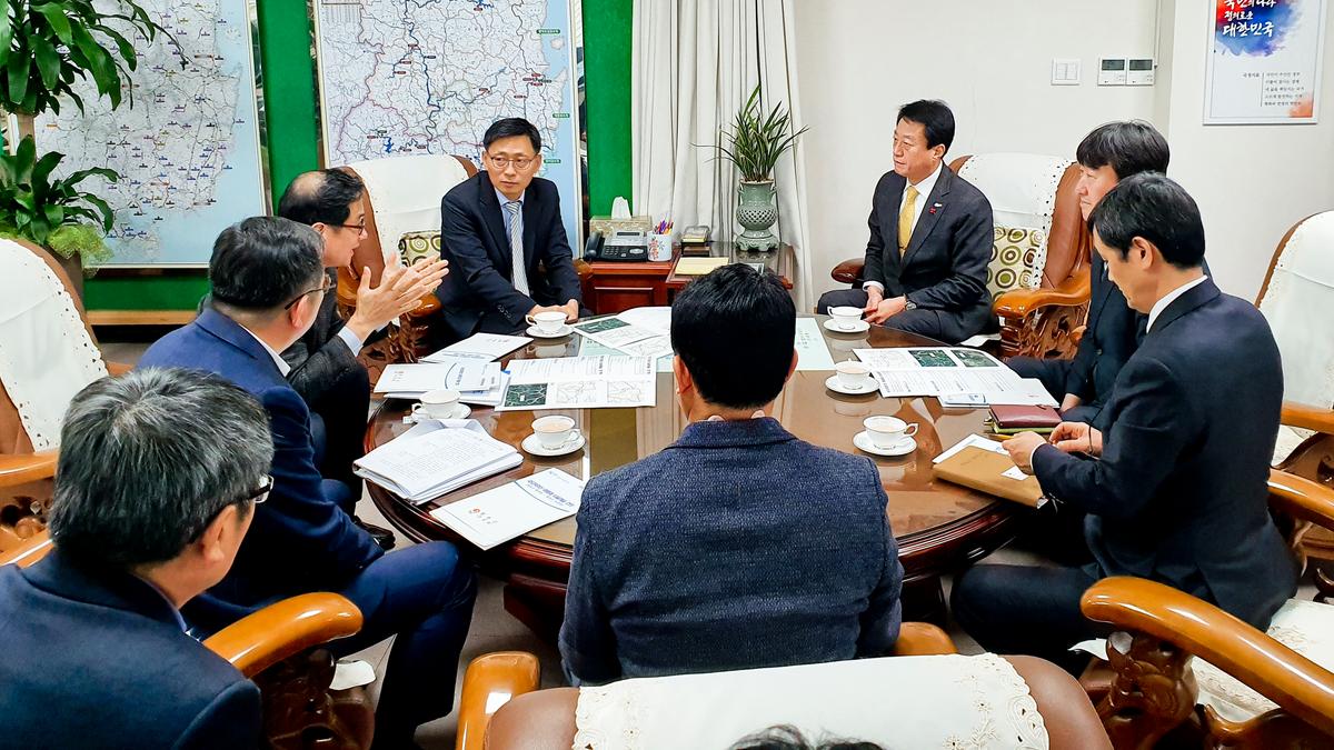 문준희 합천군수, 부산국토관리청 방문해 현안 논의