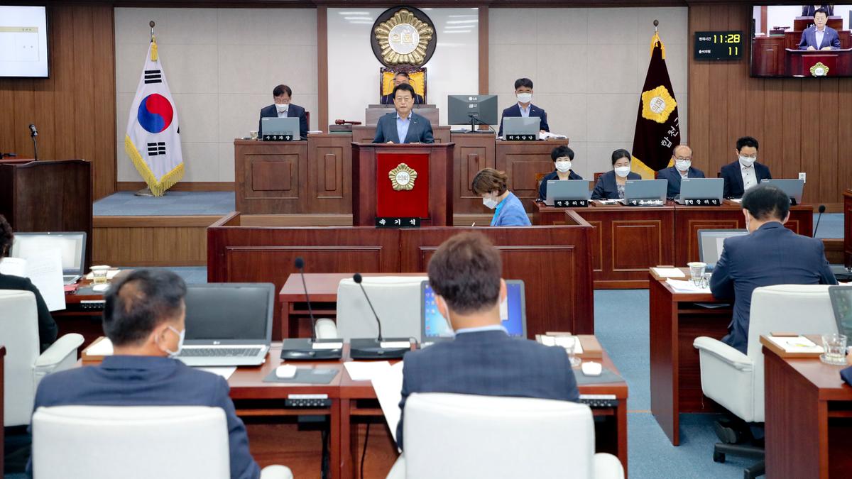 제243회 합천군의회 정례회 제2차 본회의