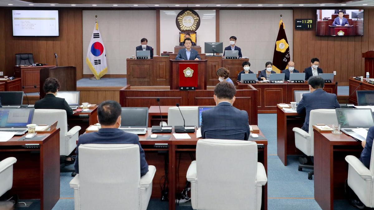 제243회 합천군의회 정례회 제2차 본회의