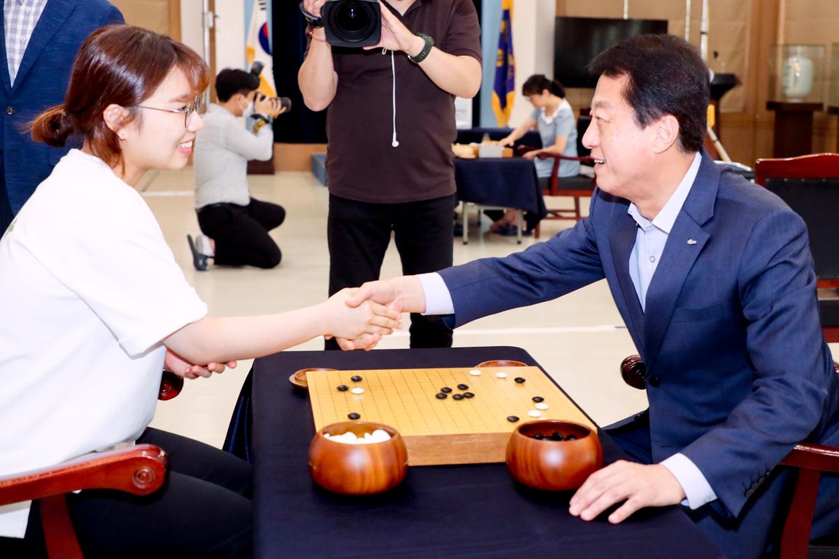 역대영재 VS 여자정상 연승대항전 개막경기