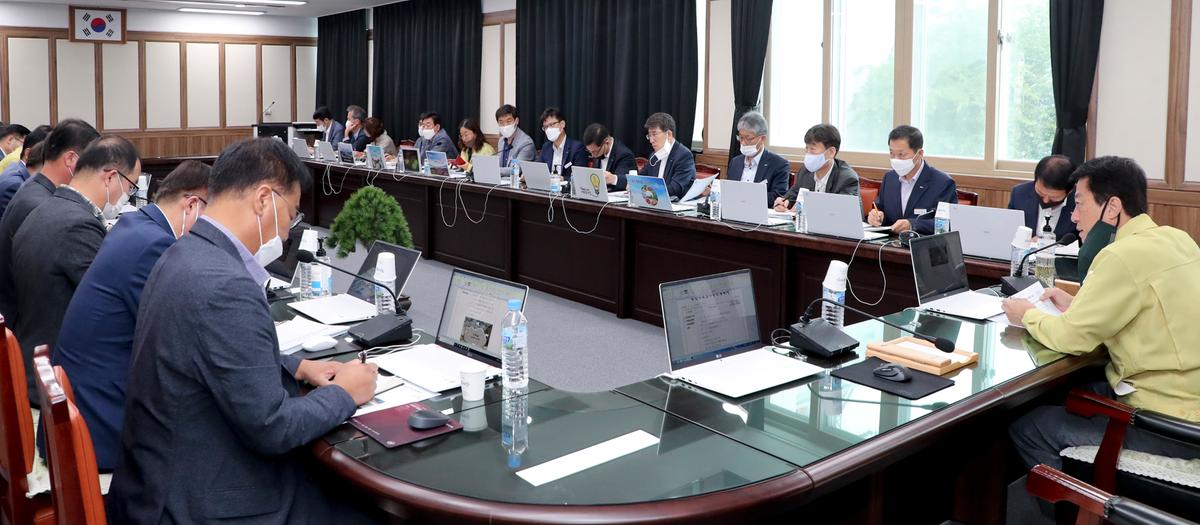 군수주재 간부회의