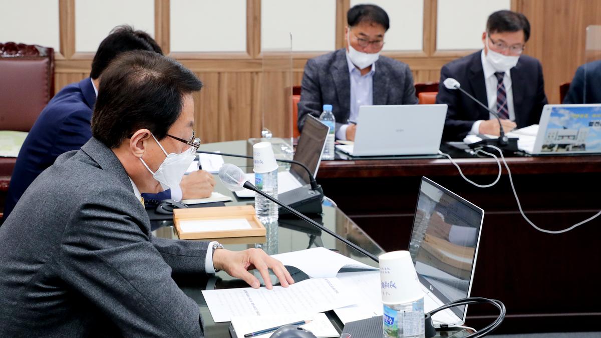 군수주재 간부회의