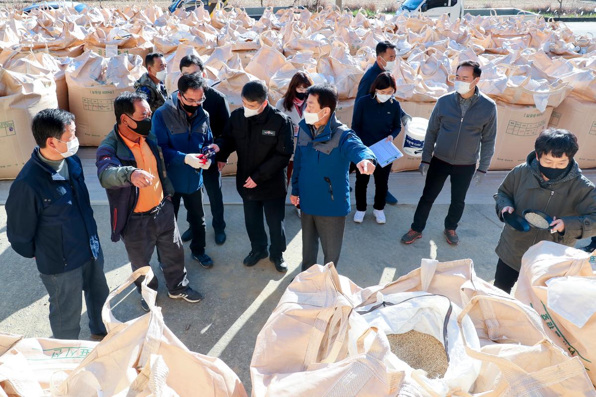 묘산면 공공비축미 수매현장 방문