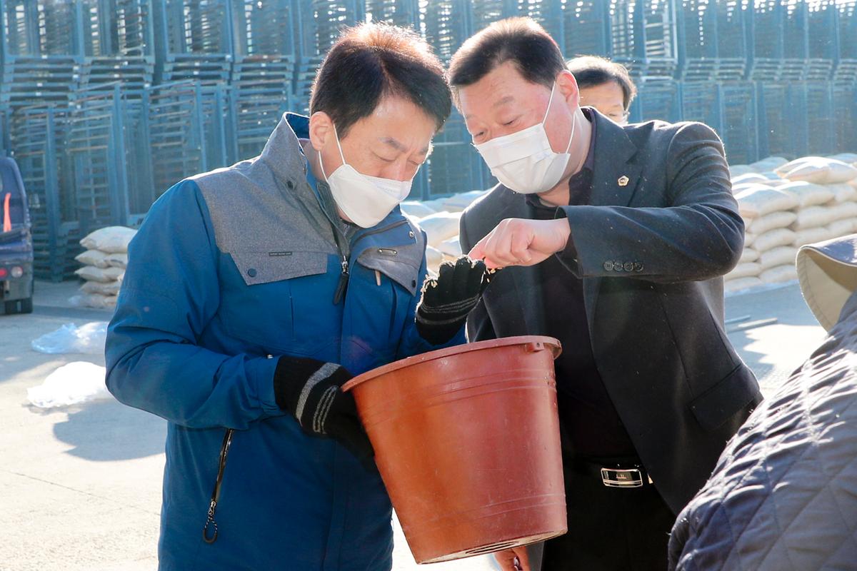 야로면공공비축미 수매현장 방문
