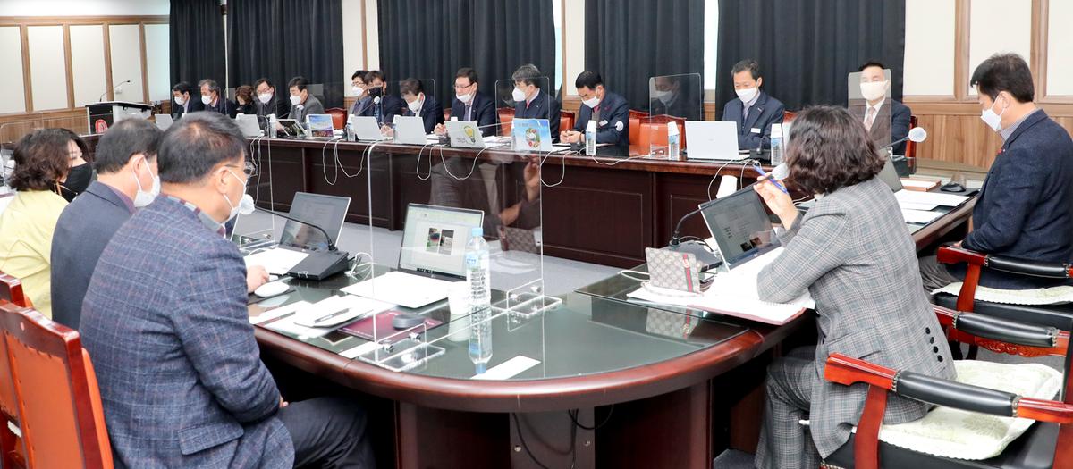 군수주재 간부회의