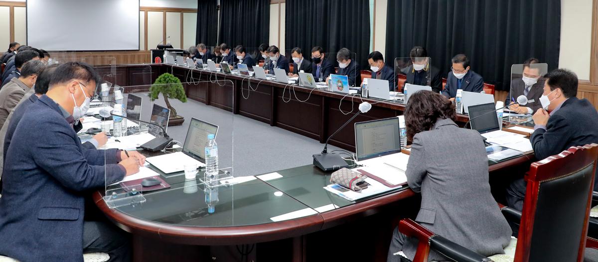 군수주재 간부회의
