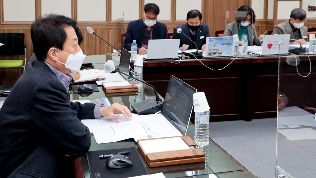 군수주재 간부회의