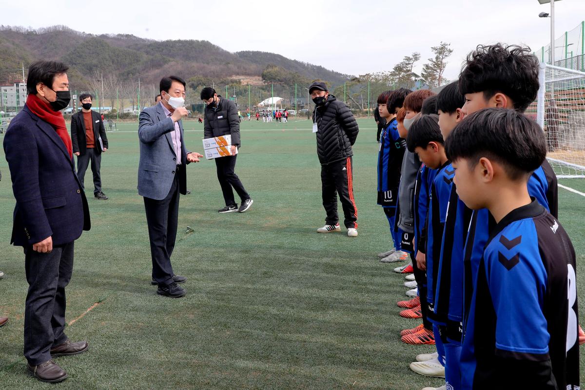 동계전지훈련 격려 방문