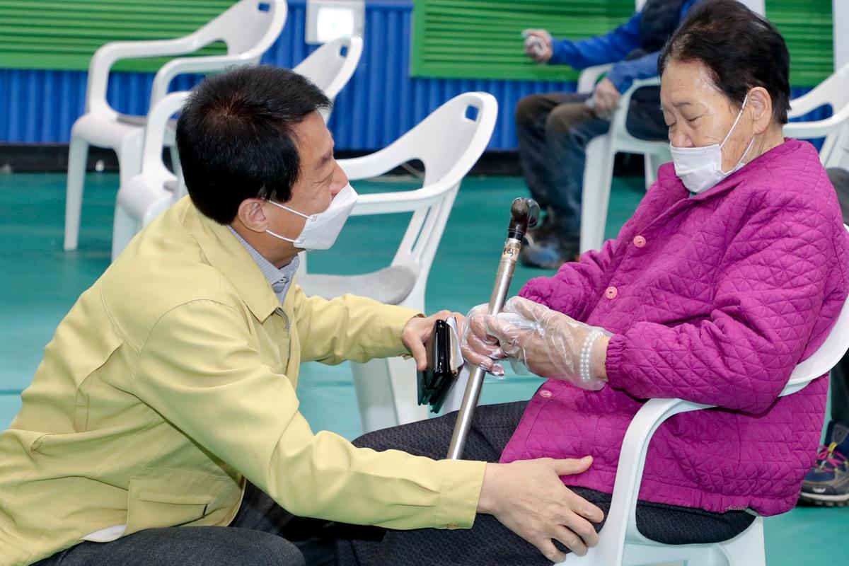 75세 이상 코로나19백신 예방접종센터 방문