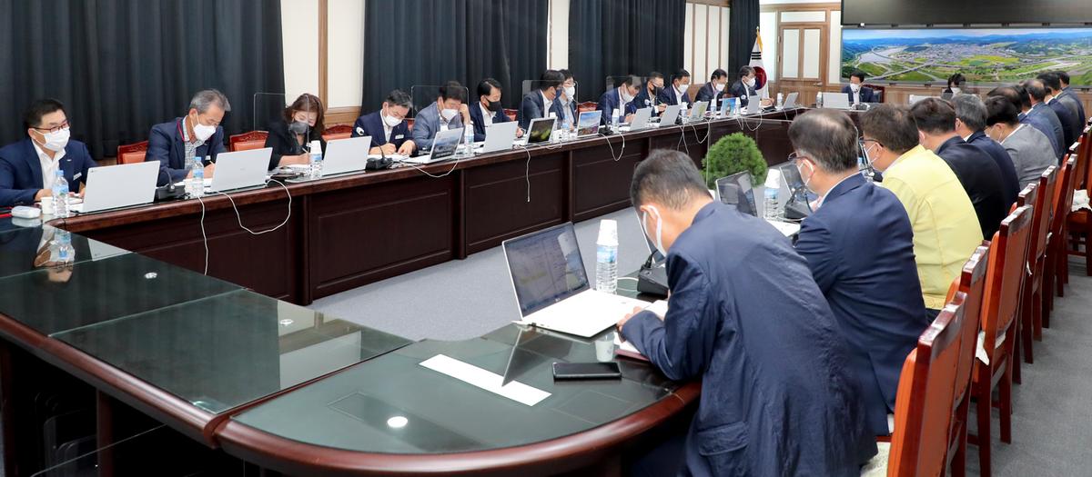 군수주재간부회의