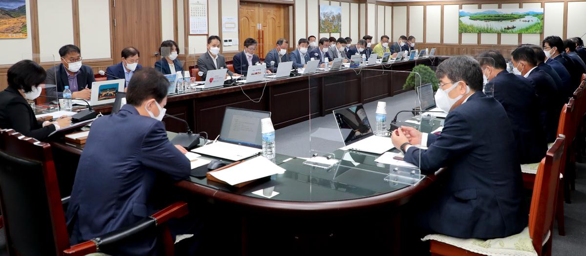 군수주재간부회의