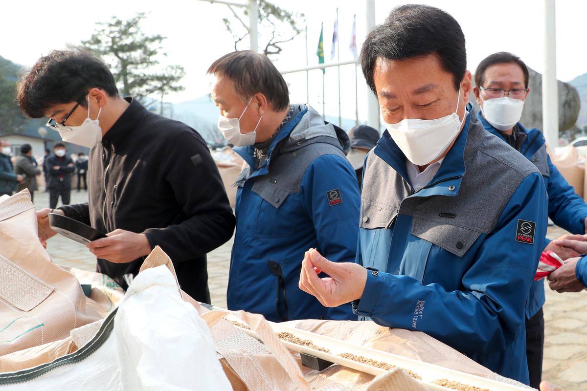 가회면공공비축미곡 수매 현장 방문