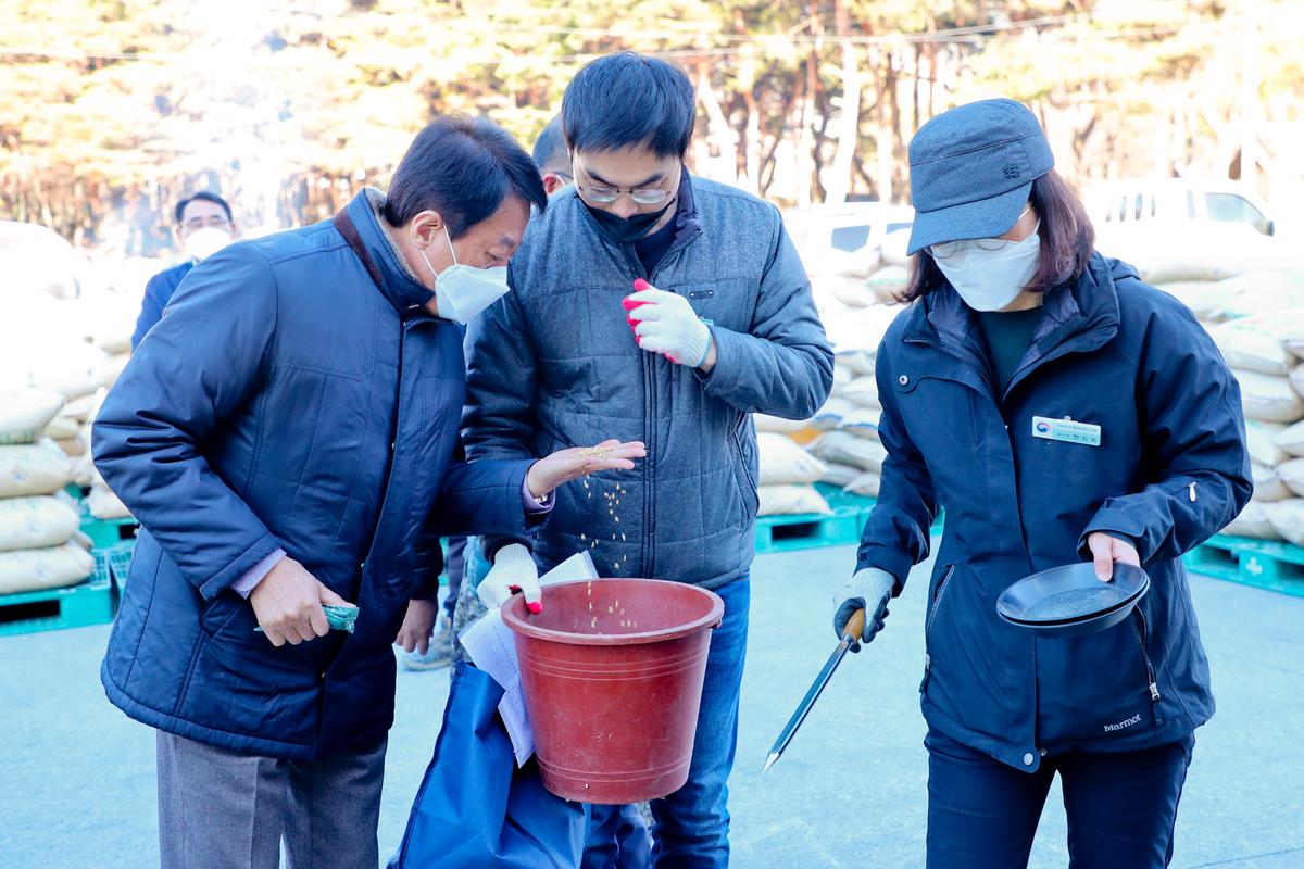 가야면 공공비축미곡 수매 현장 방문