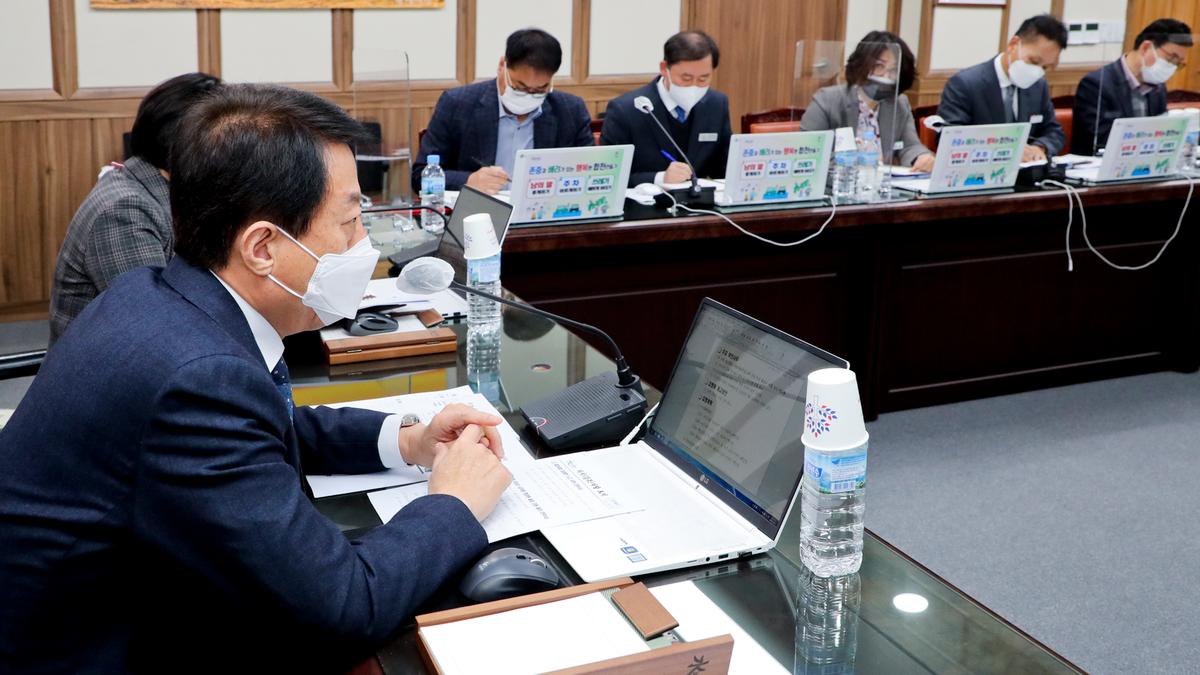 군수주재 간부회의