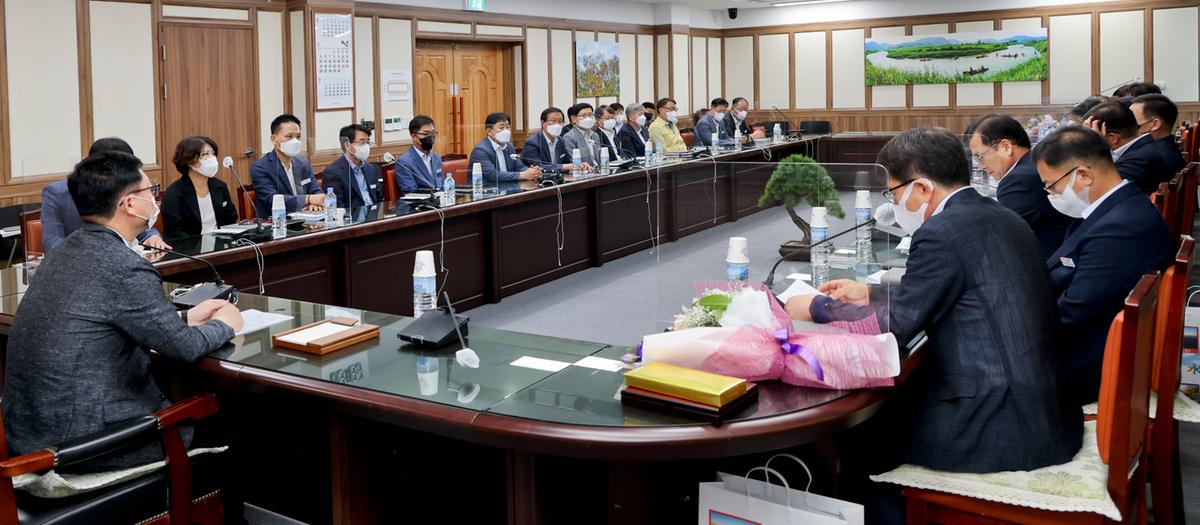 간부회의 개최 
