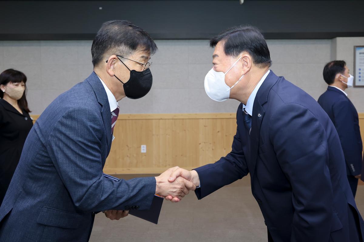 임용장 교부
