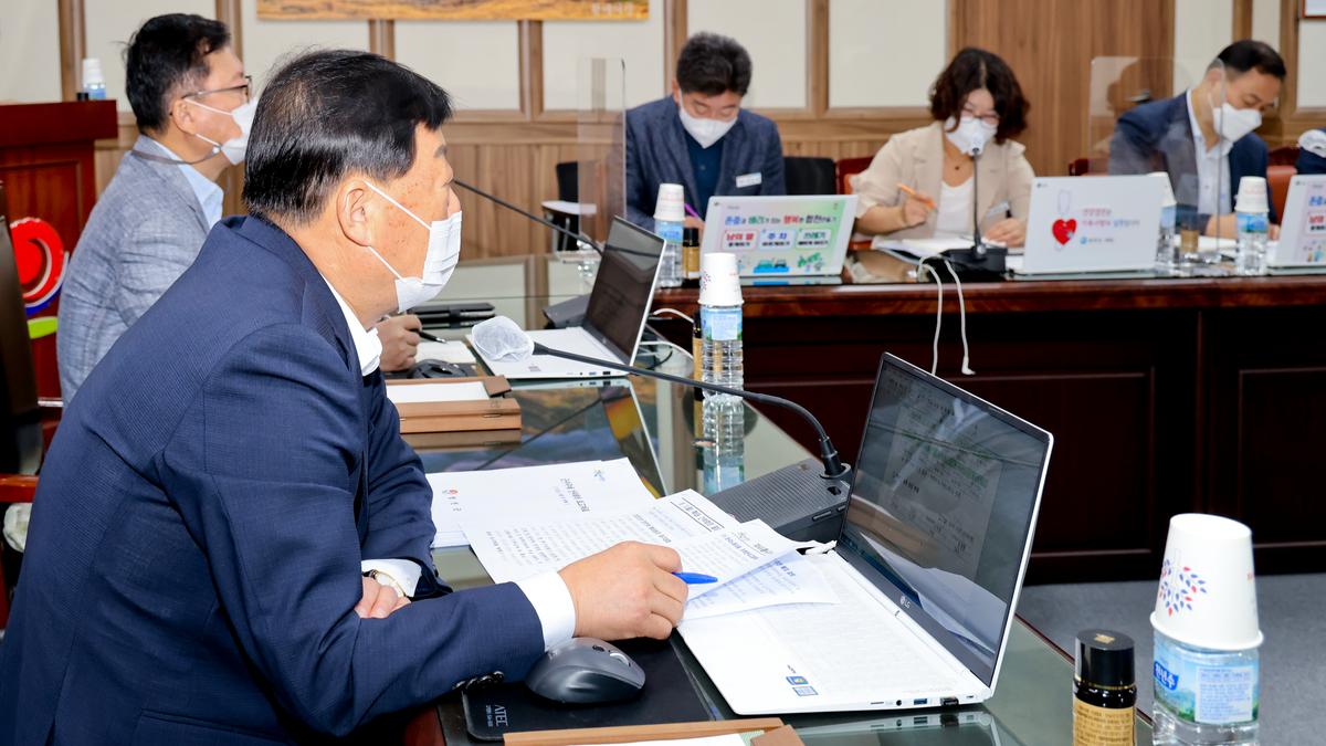 군수주재 확대 간부회의