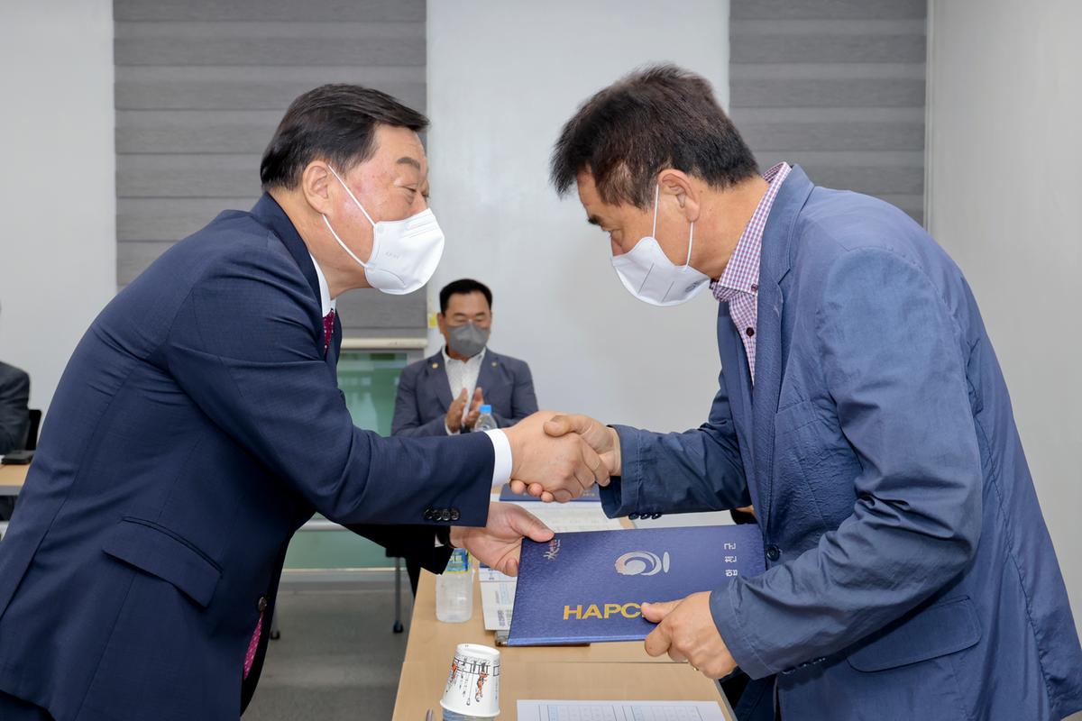 제22회 합천벚꽃마라톤대회 본부 구성 및 위촉장 수여