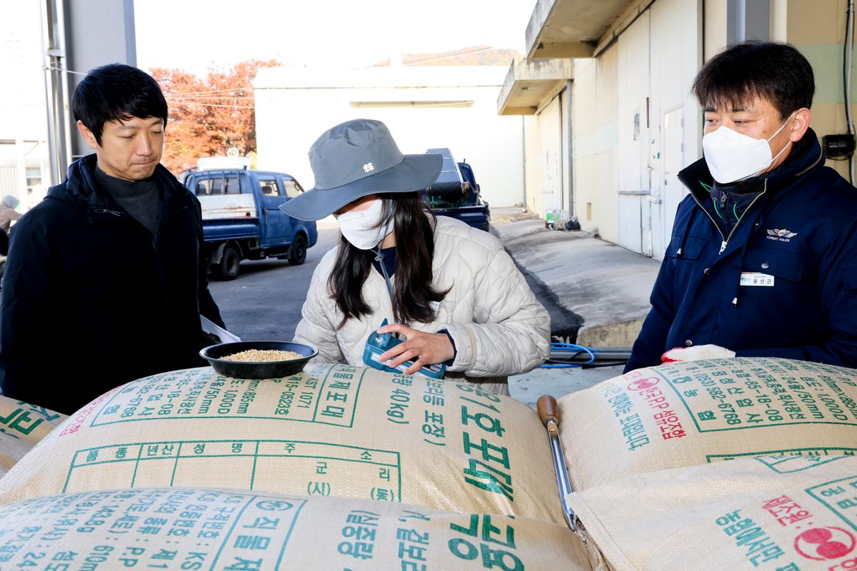가회,삼가공공비축미곡 수매 현장 방문