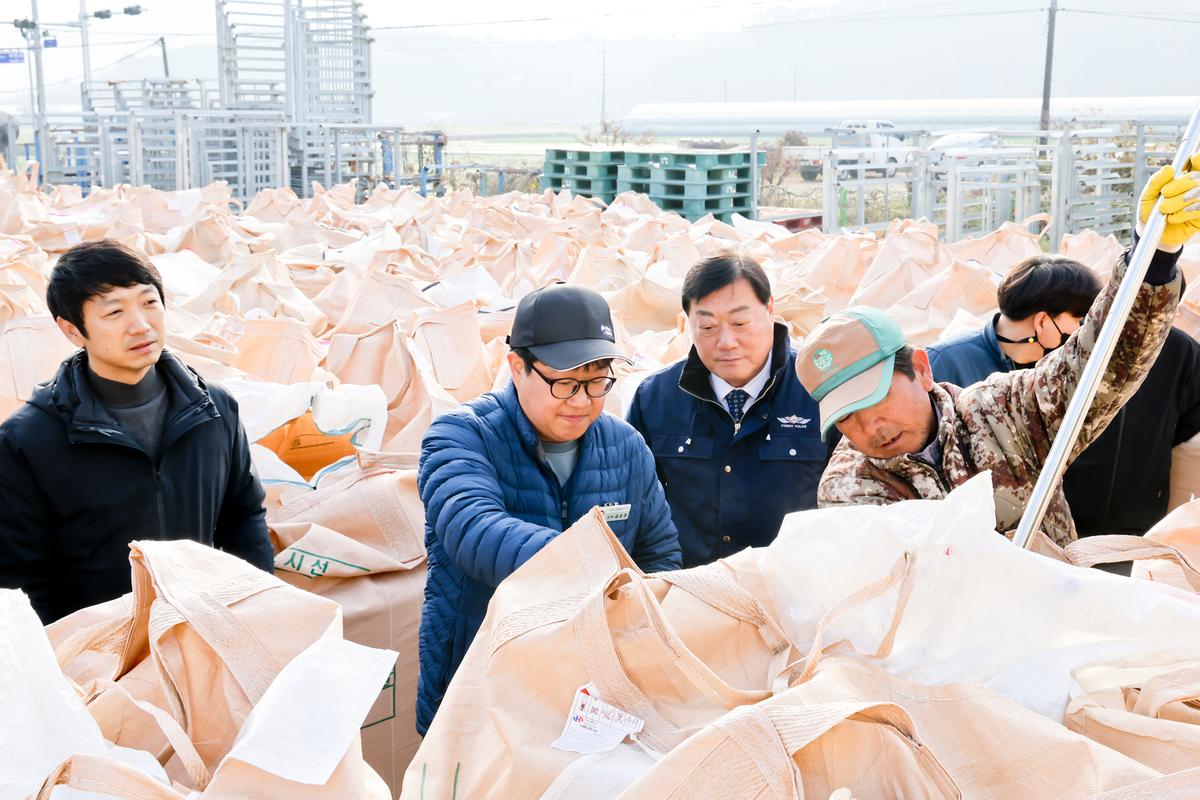 가회,삼가공공비축미곡 수매 현장 방문
