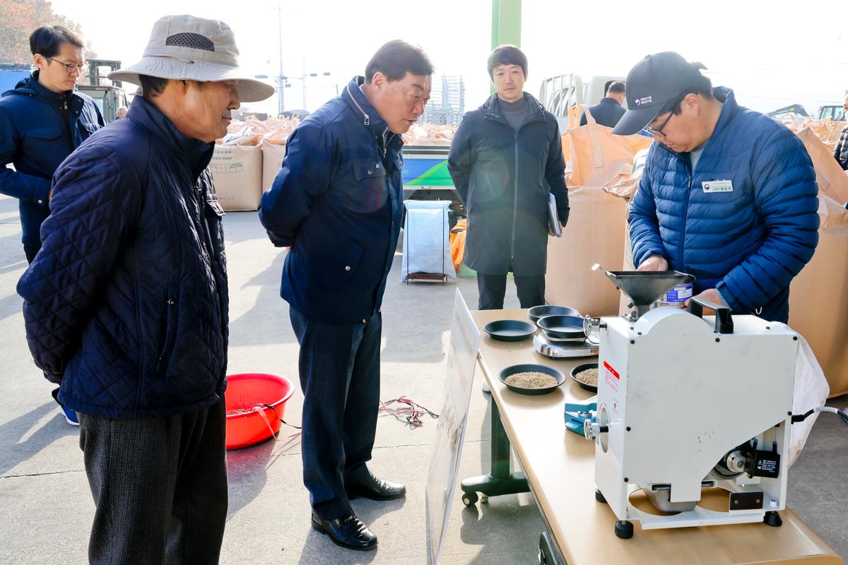 가회,삼가공공비축미곡 수매 현장 방문